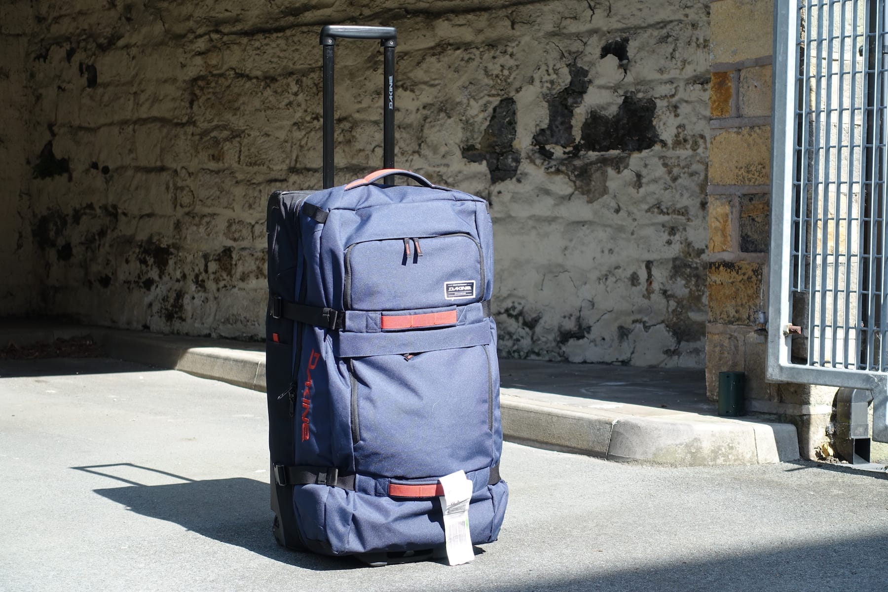 Review | The Dakine Split Roller 110L is a rolling duffel bag that’s ideal for travelling riders