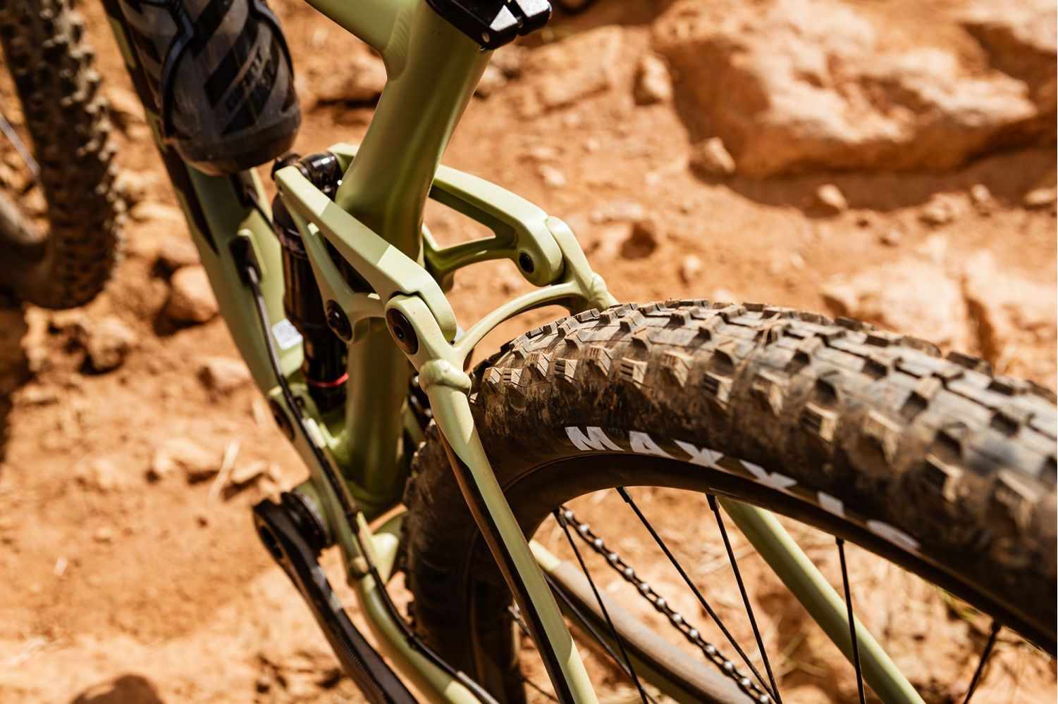 Giant Stance 29 alloy