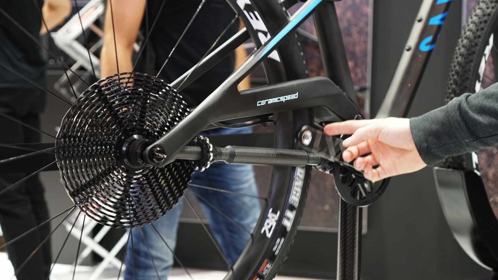 Eurobike 2019: Ceramic Speed Electronic Drivetrain on a Prototype Canyon