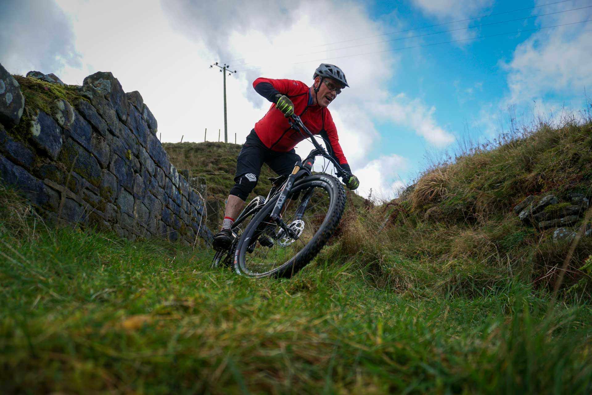 canyon slx elbows out