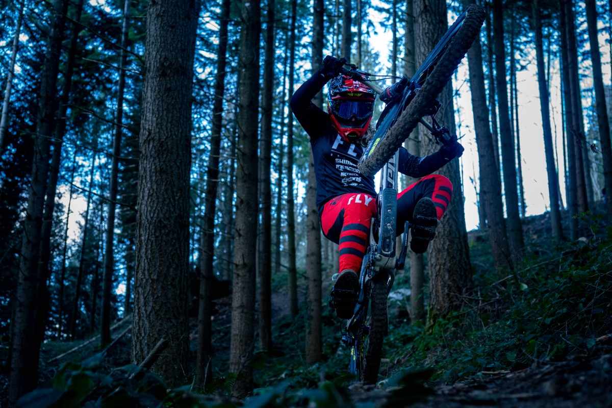 2020 Pivot Factory Race Team