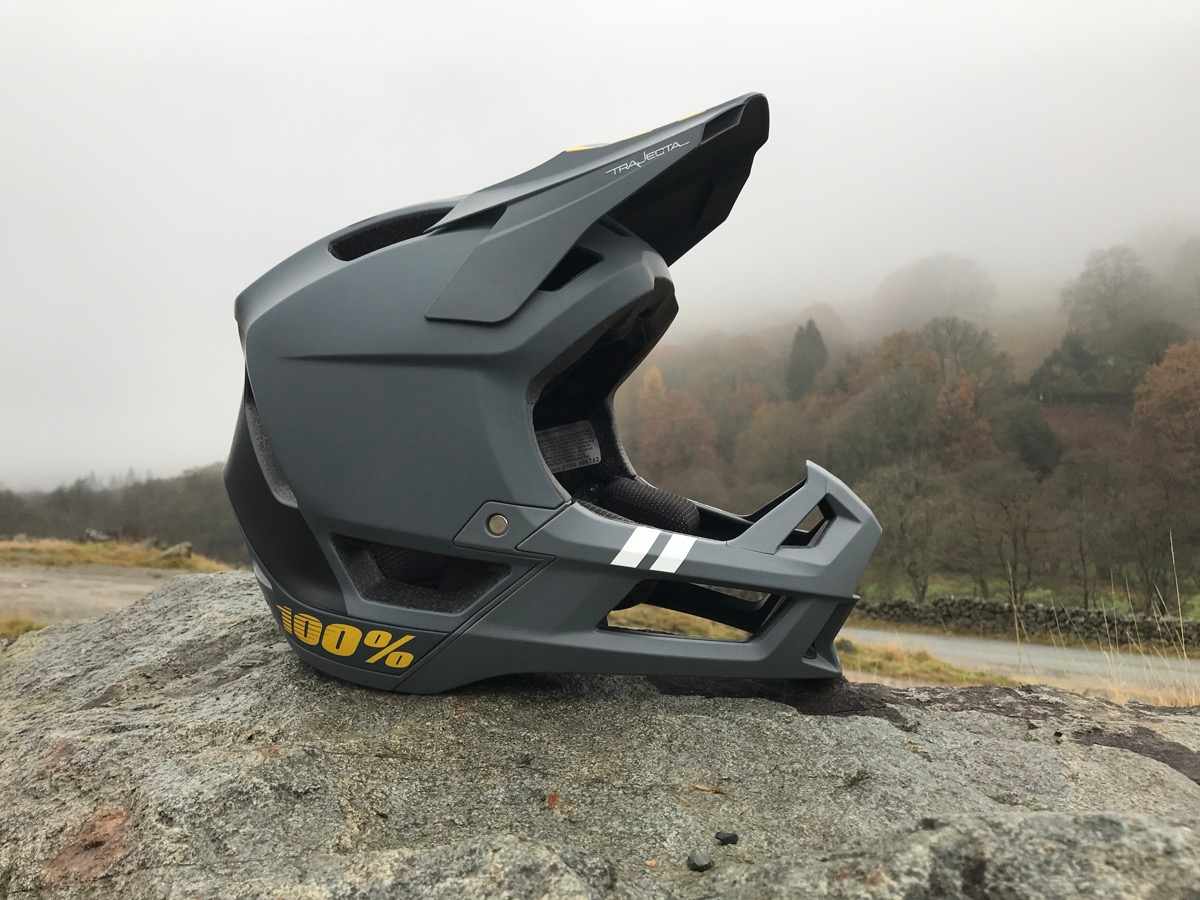 full face trail helmet light weight
