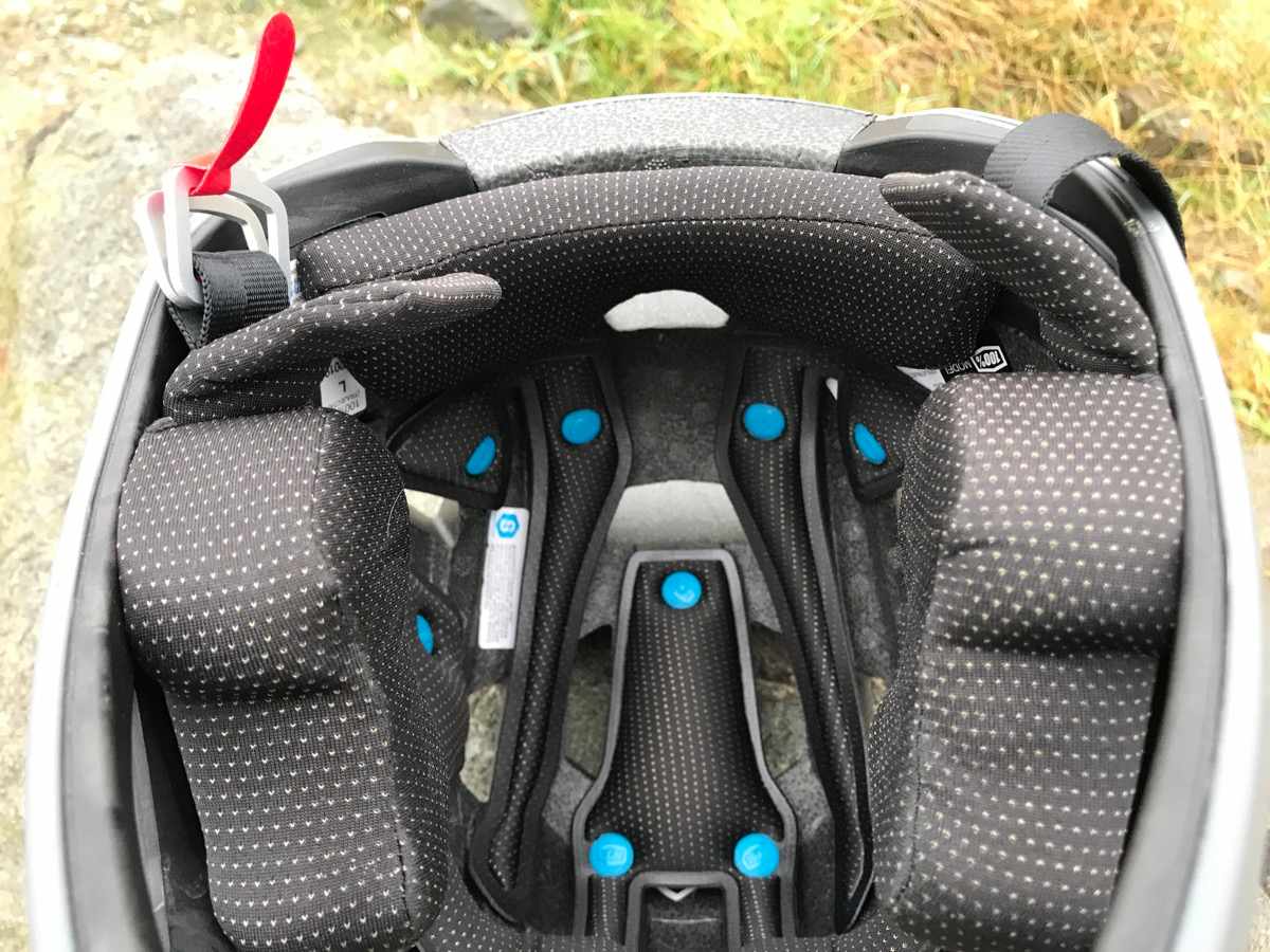 full face trail helmet light weight