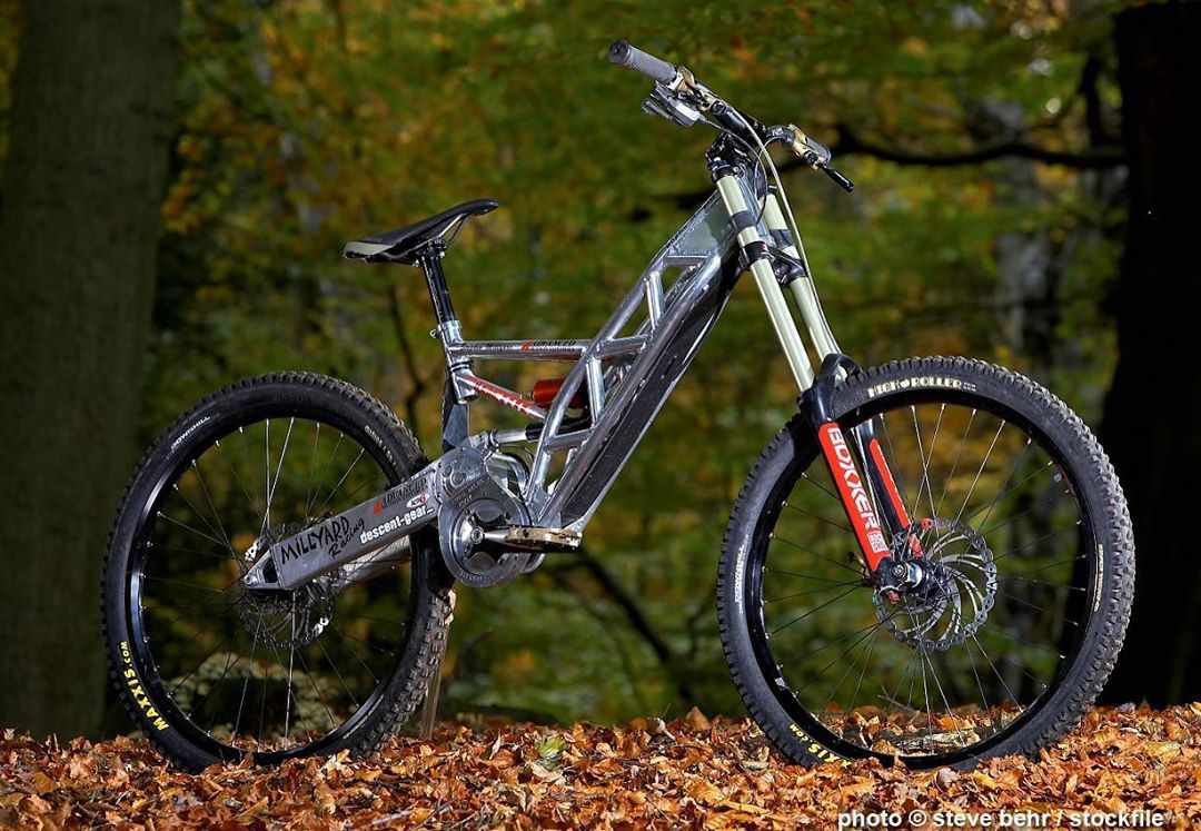 Millyard Racing downhill bike making a comeback with HyperRide Suspension?