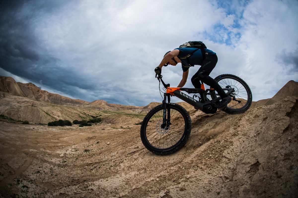 Canyon Neuron:ON Gets New Integrated Battery For 2020