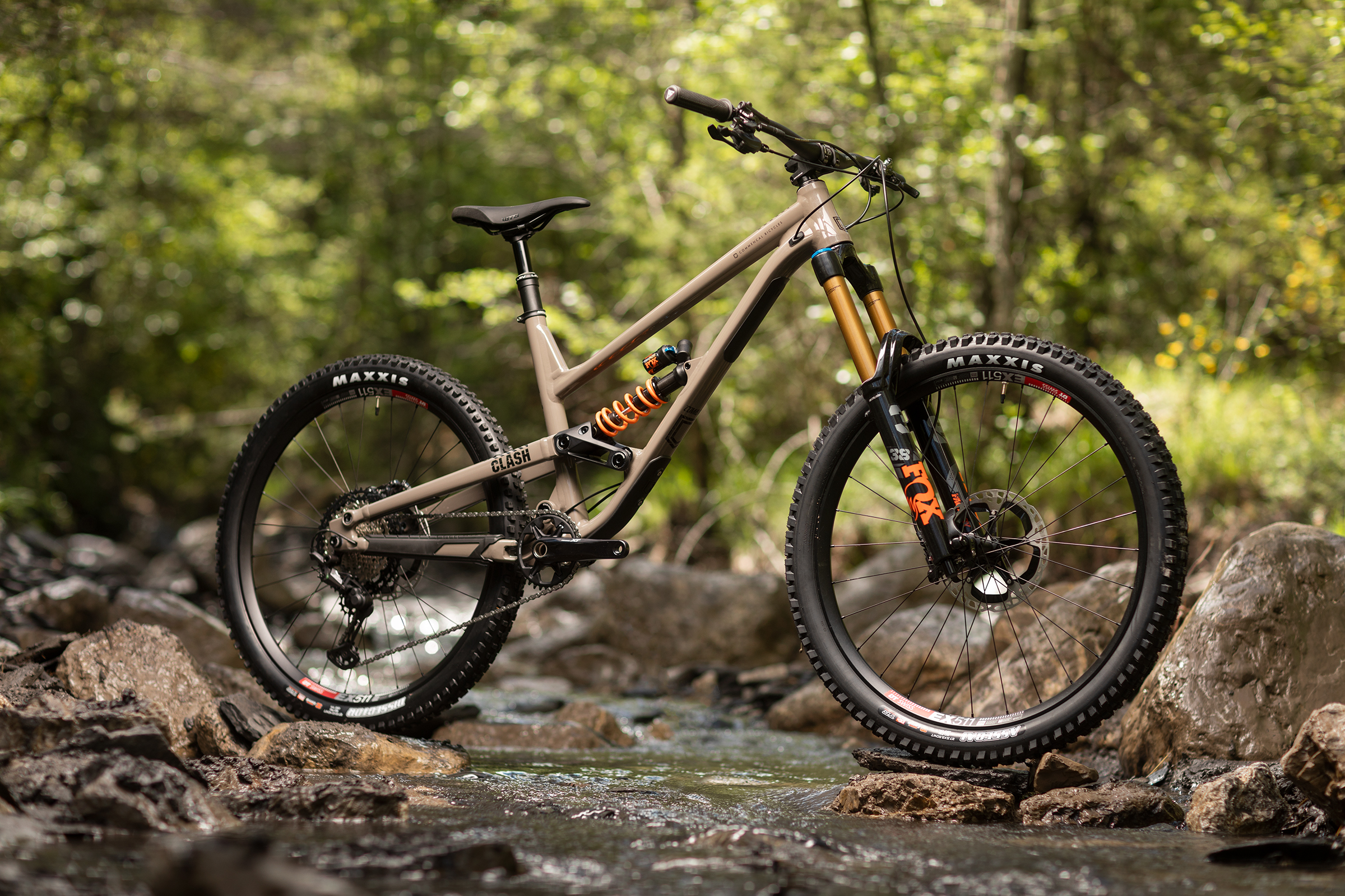 2021 Commencal Clash Signature