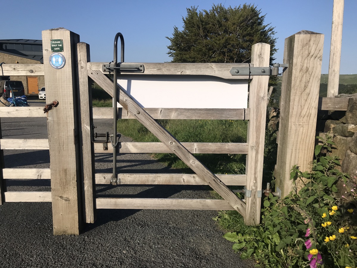 Withens Gate bad gate