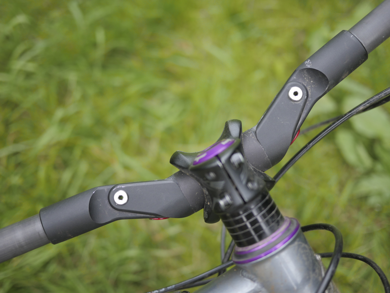 Tested: Fasst Flexx Suspension Handlebars
