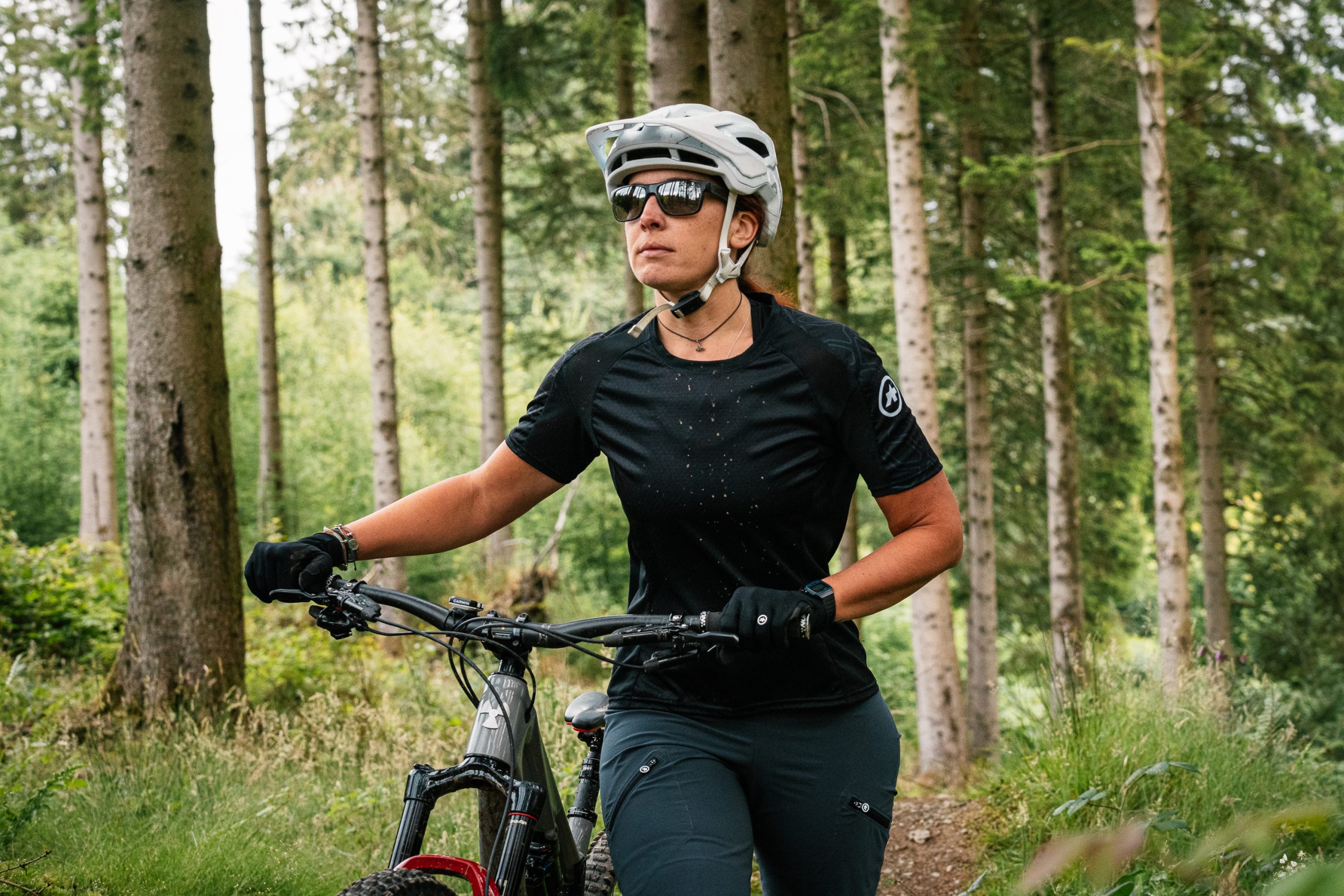 Assos trail clothing