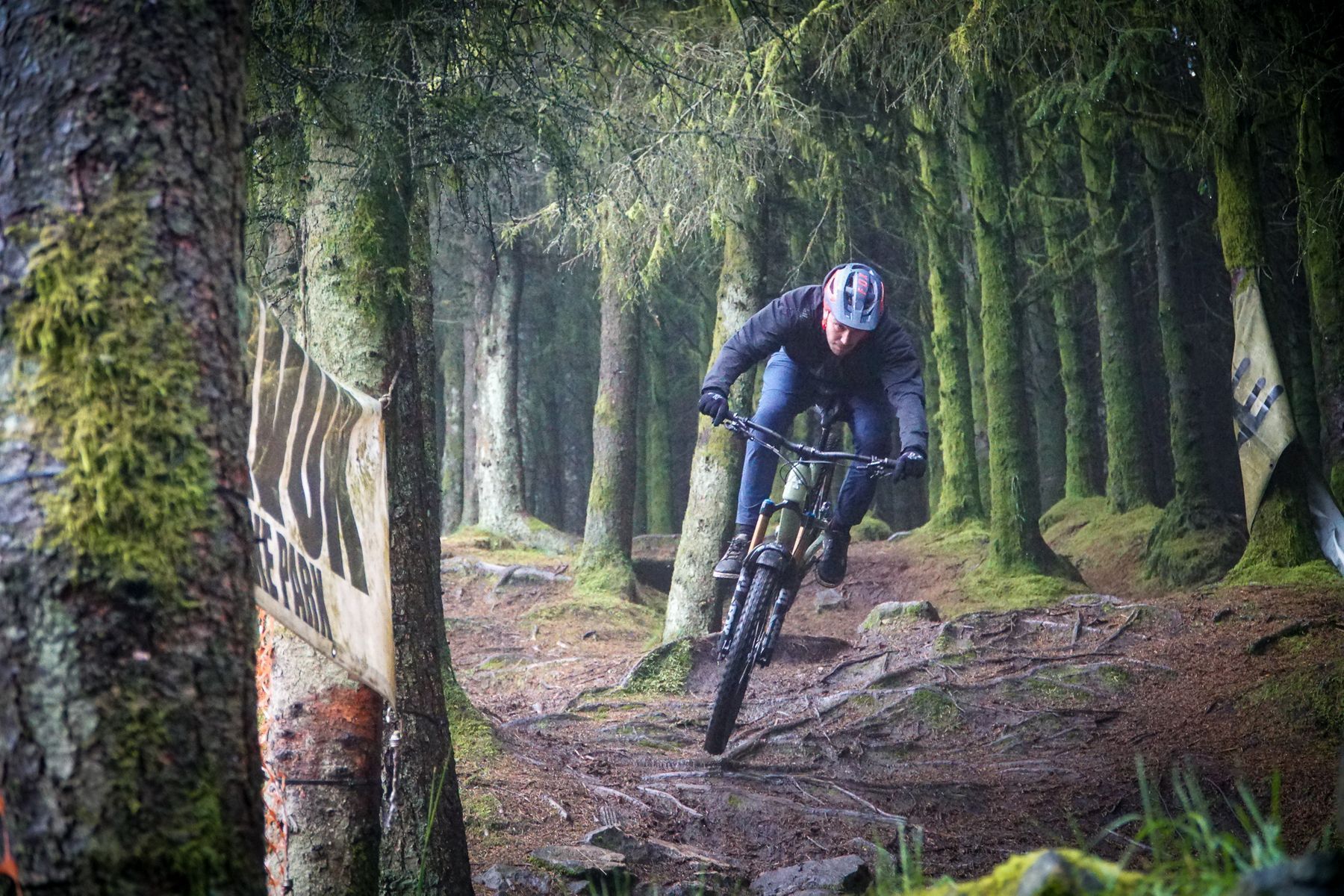 2021 Nukeproof Mega 275 Factory