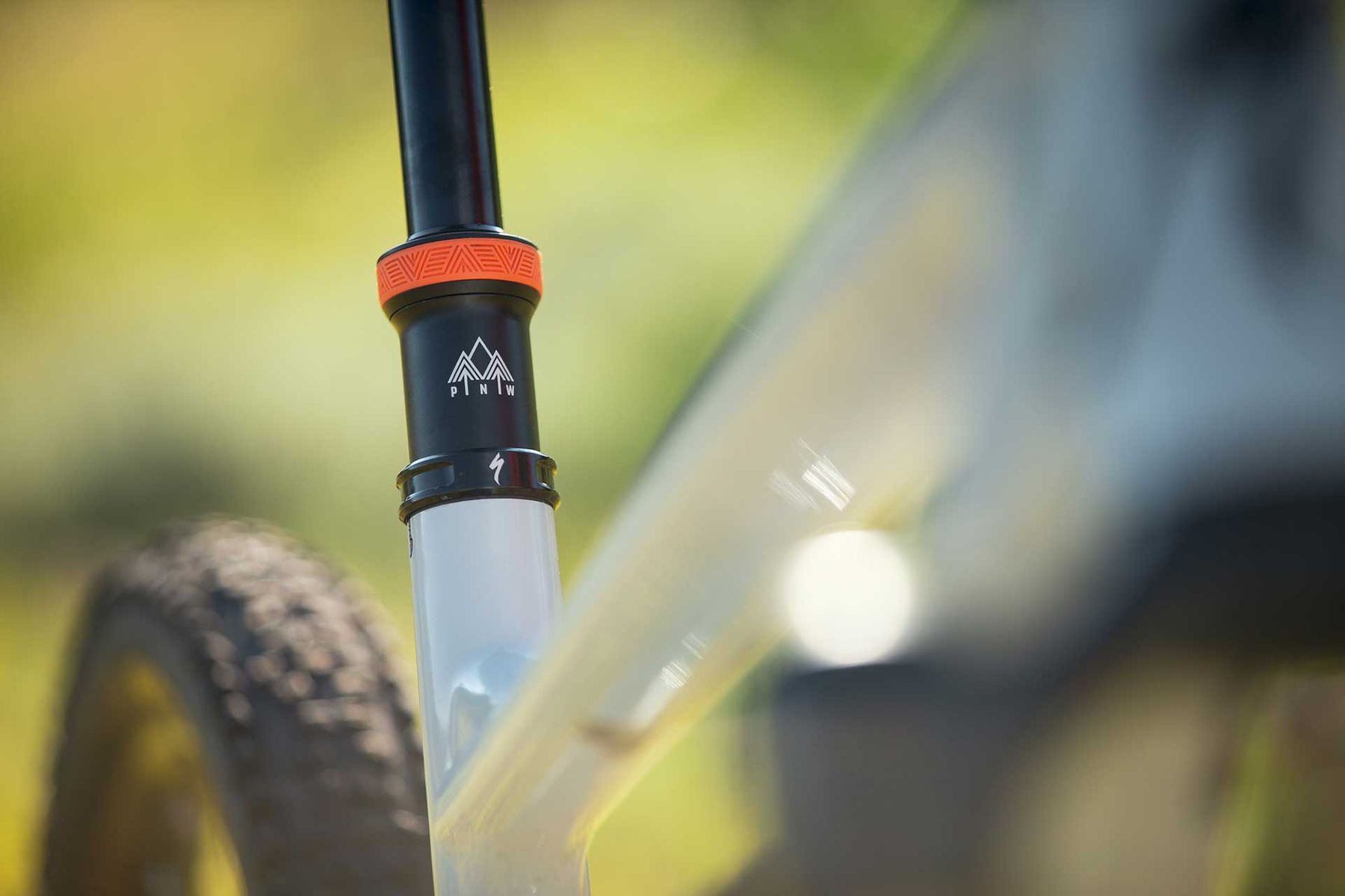 The PNW Loam Dropper Post Is Weatherproof, Adjustable AND Colourful