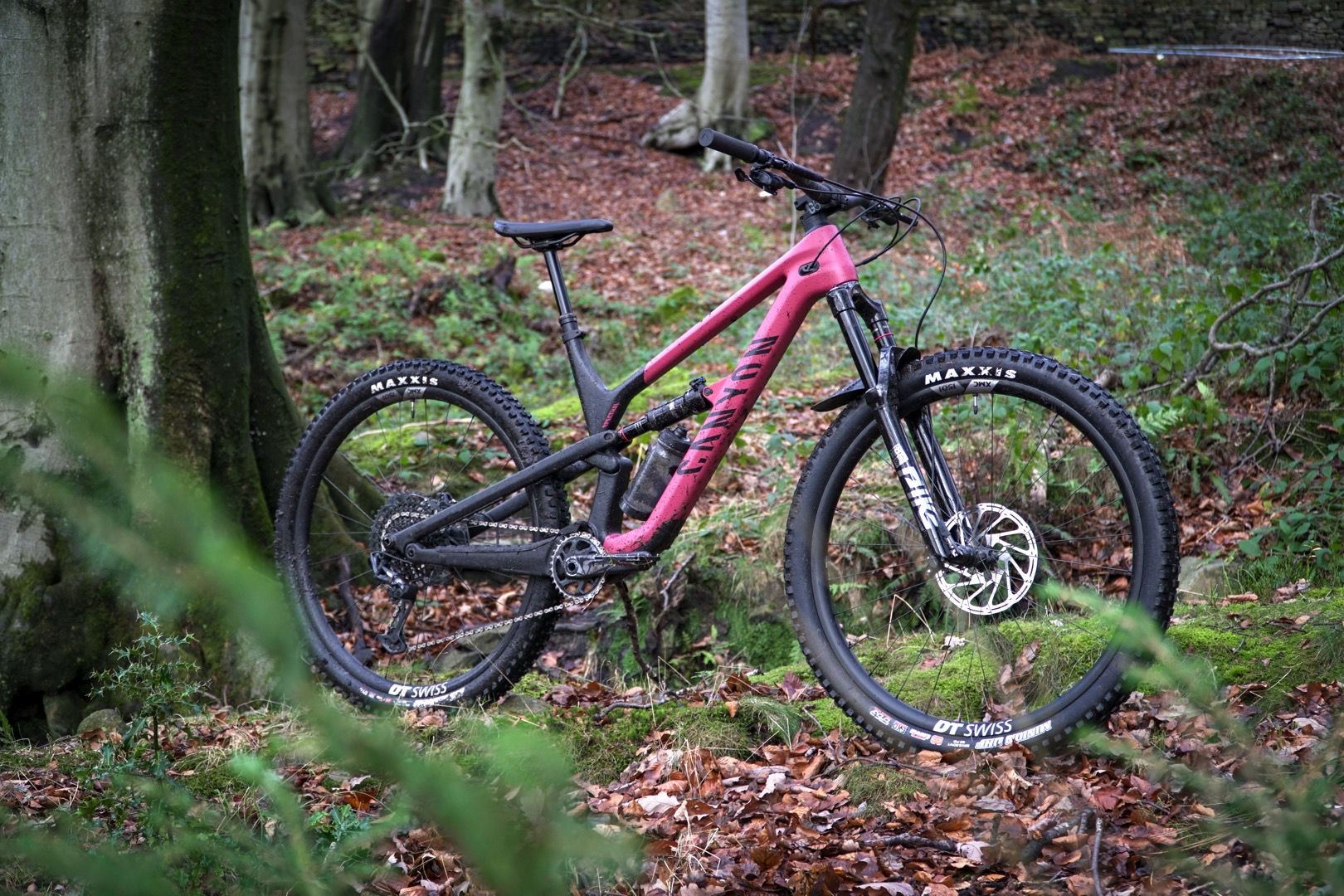 First Ride: 2021 Canyon Spectral CF 29 9.0