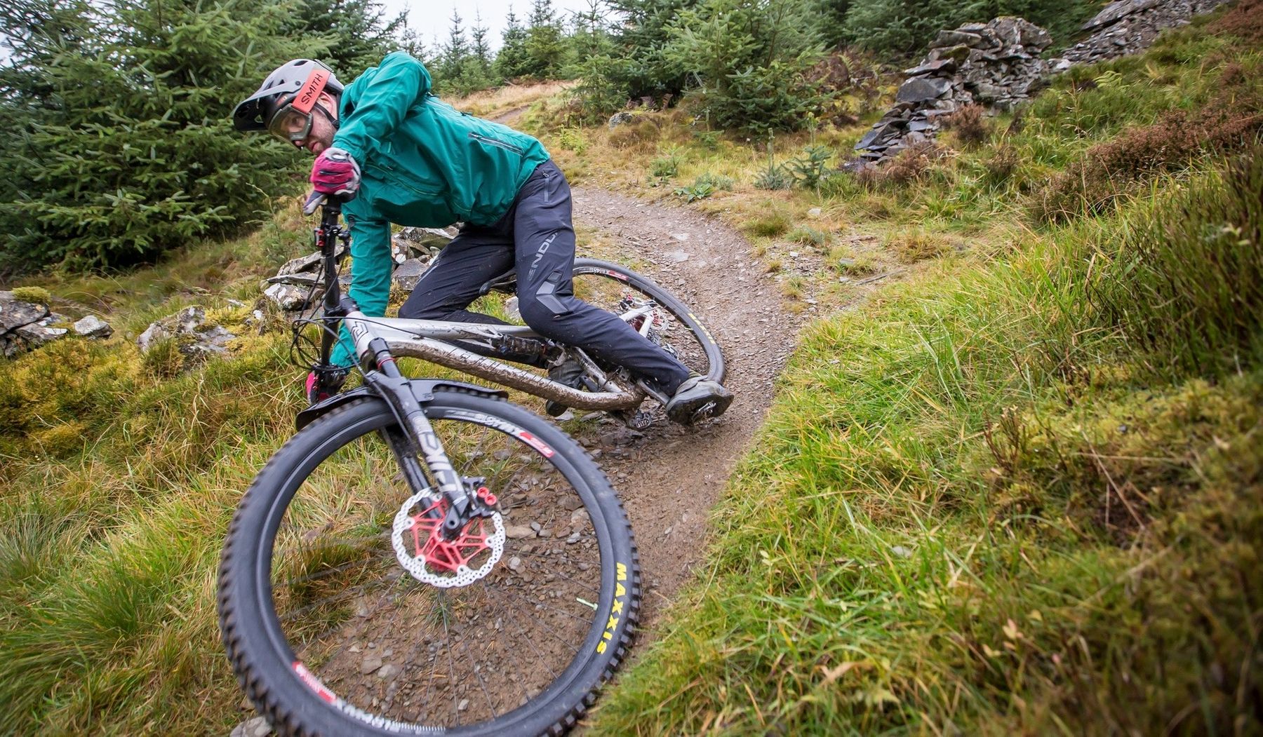 The Bird Aether 9A is a 130mm travel hooligan that will take a 200mm dropper