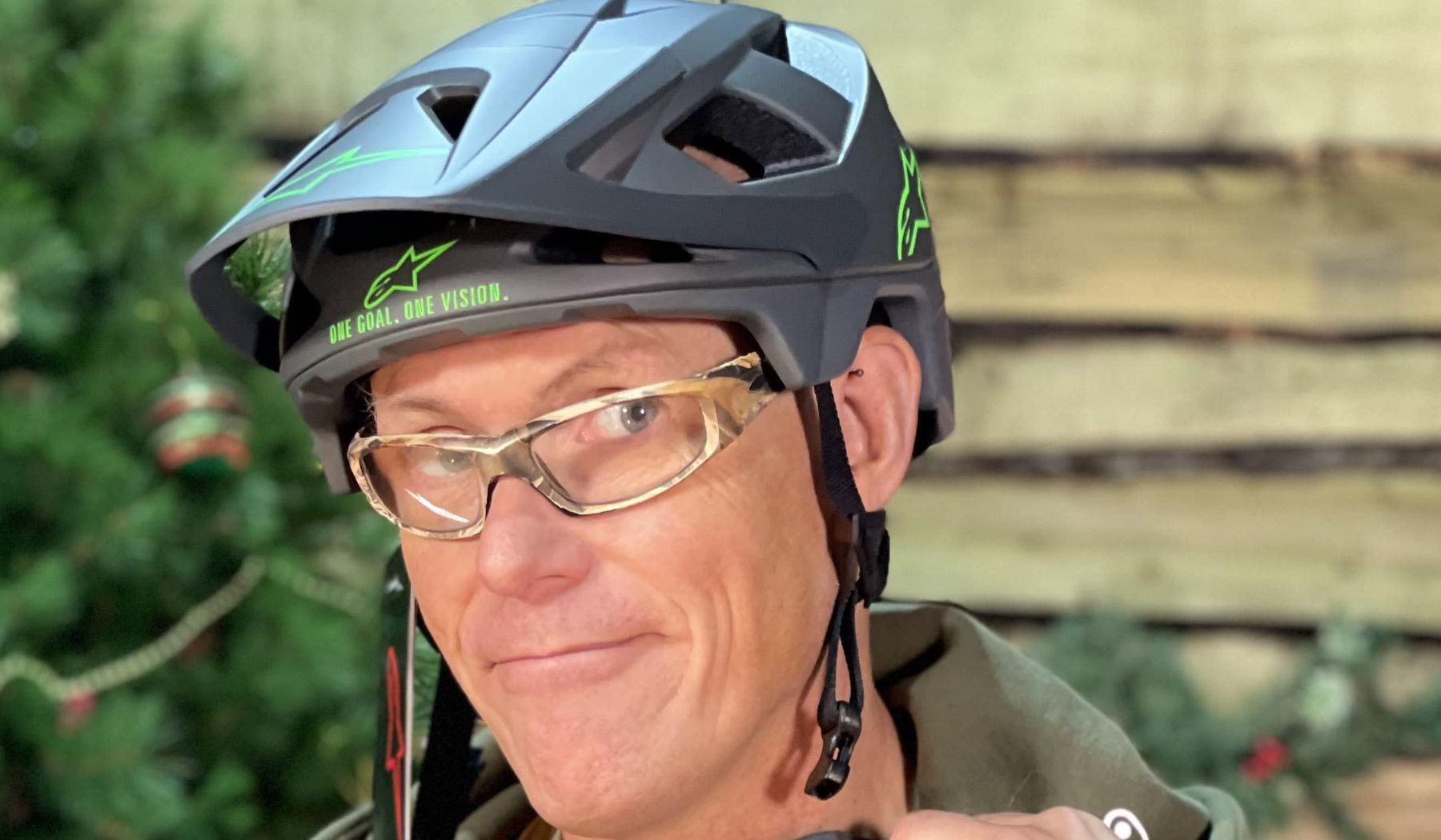 Christmas Countdown Day 11 – Alpinestars Vector Pro Helmet