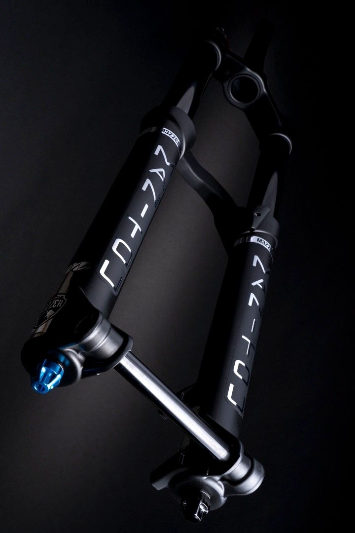 2030g 180mm Manitou Mezzer Expert released for enduro riders not wanting to break the bank