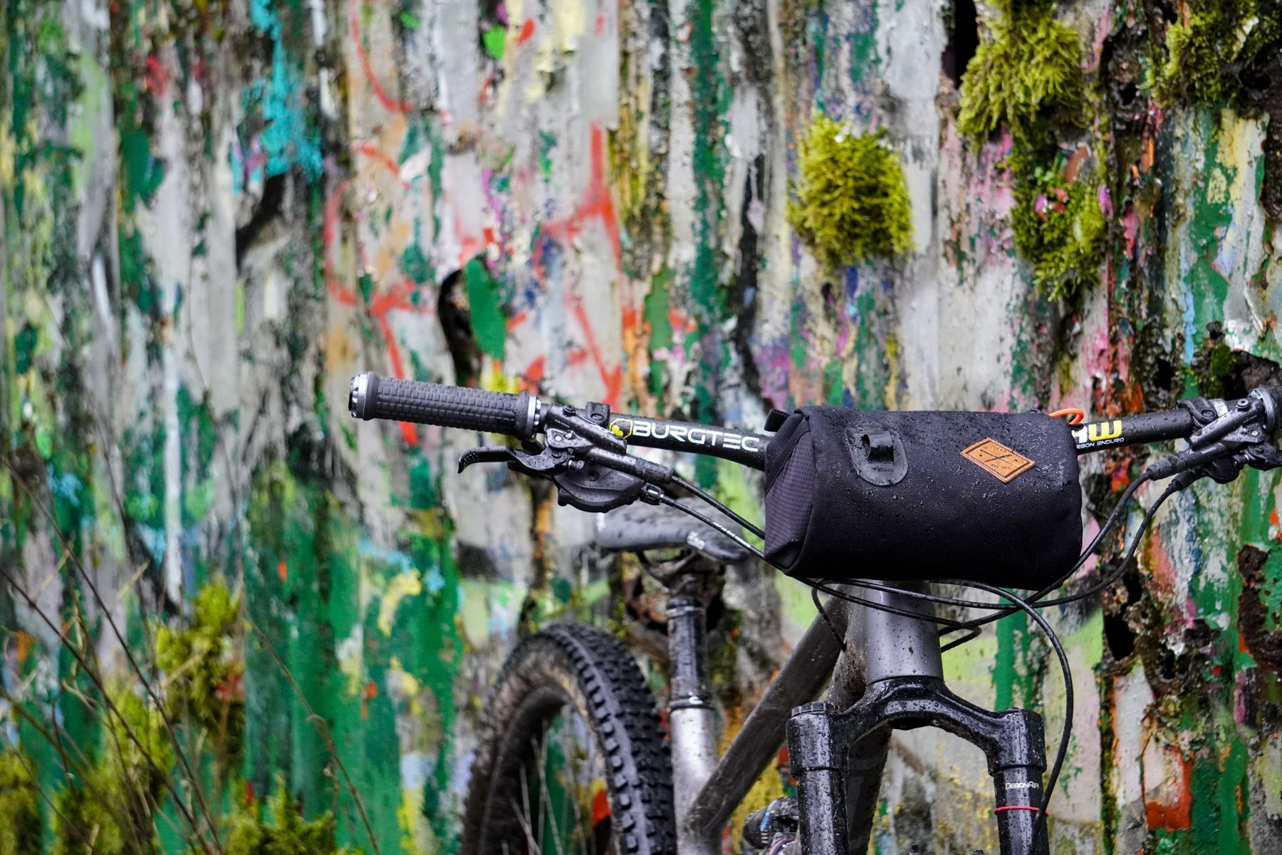 Restrap Handlebar Bags: Two Convenient Carriers