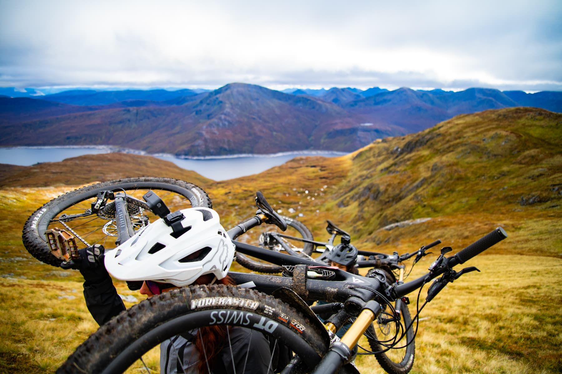 yt izzo pro race munro