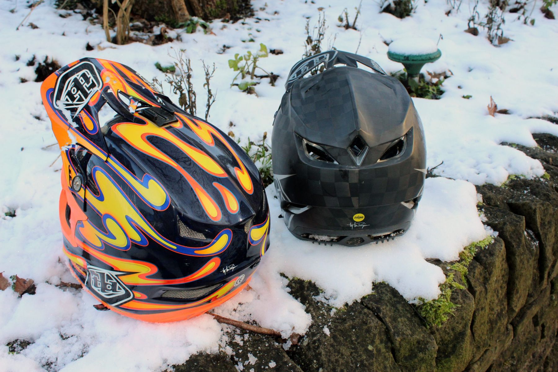 Troy Lee D4 Carbon