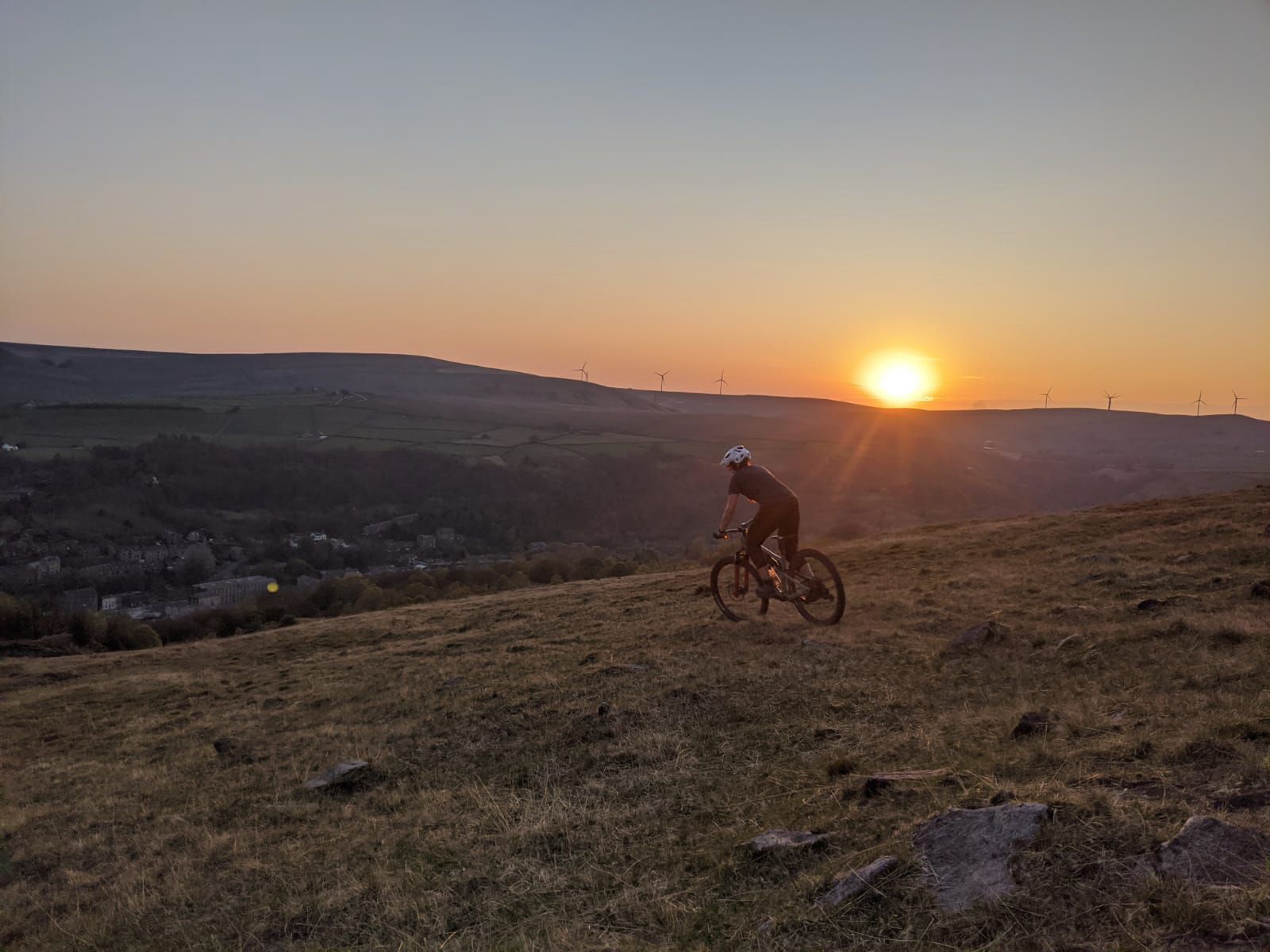 How Does The Female Hormone Cycle Affect Cycling Performance? Part 1