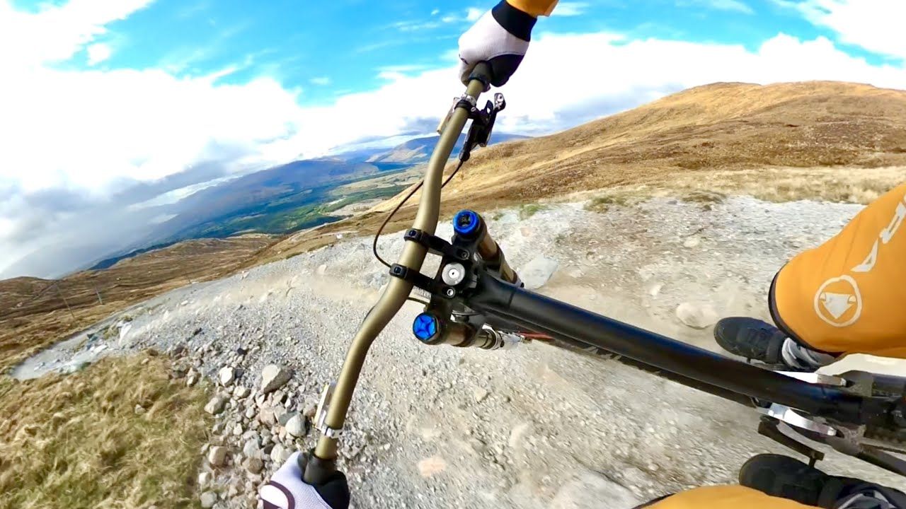 Gee Atherton Charges Down Fort William