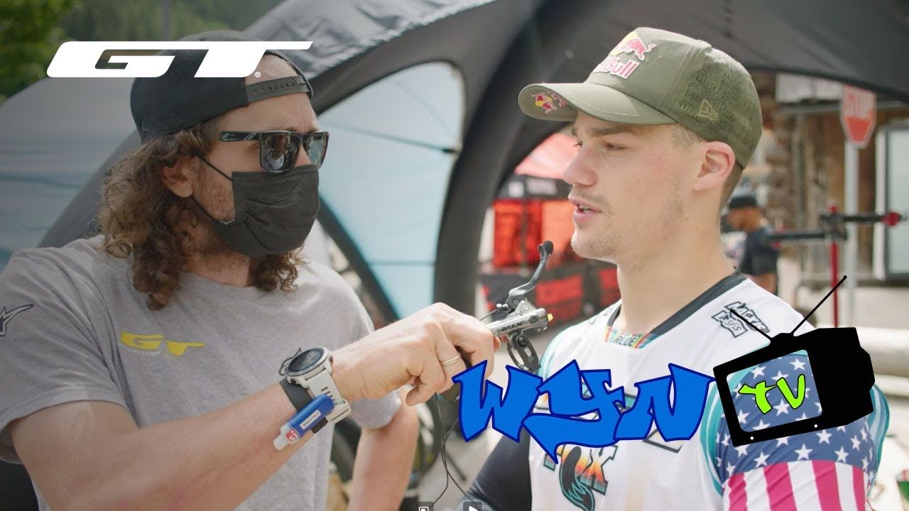 Wyn Masters hits the EWS Pits in Val di Fassa