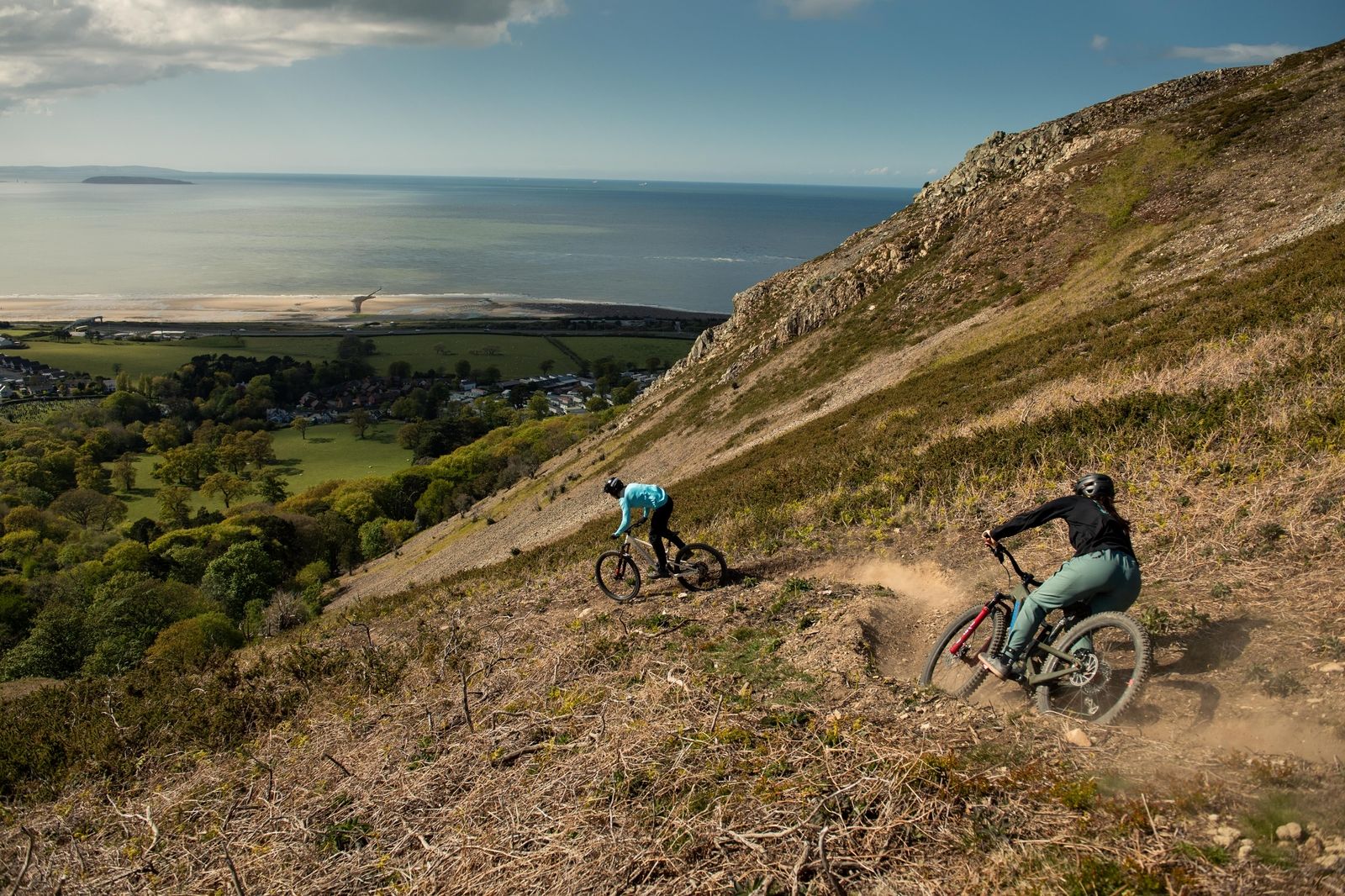 Santa Cruz Launches New Bronson and Juliana Roubion