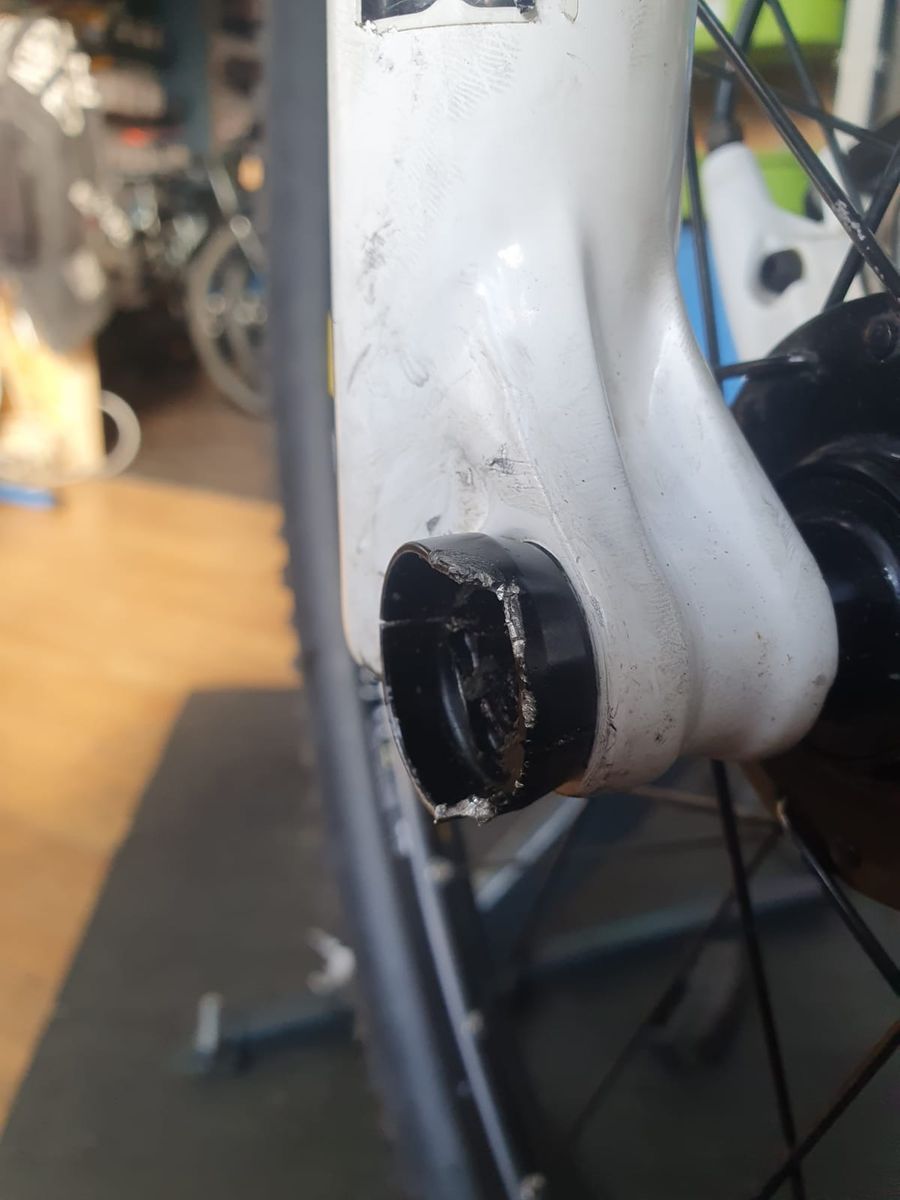 how to fix a broken maxle Maxle