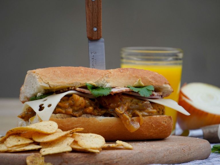Singletrack Recipe Column: Â Cuban Cluckio Sandwichio
