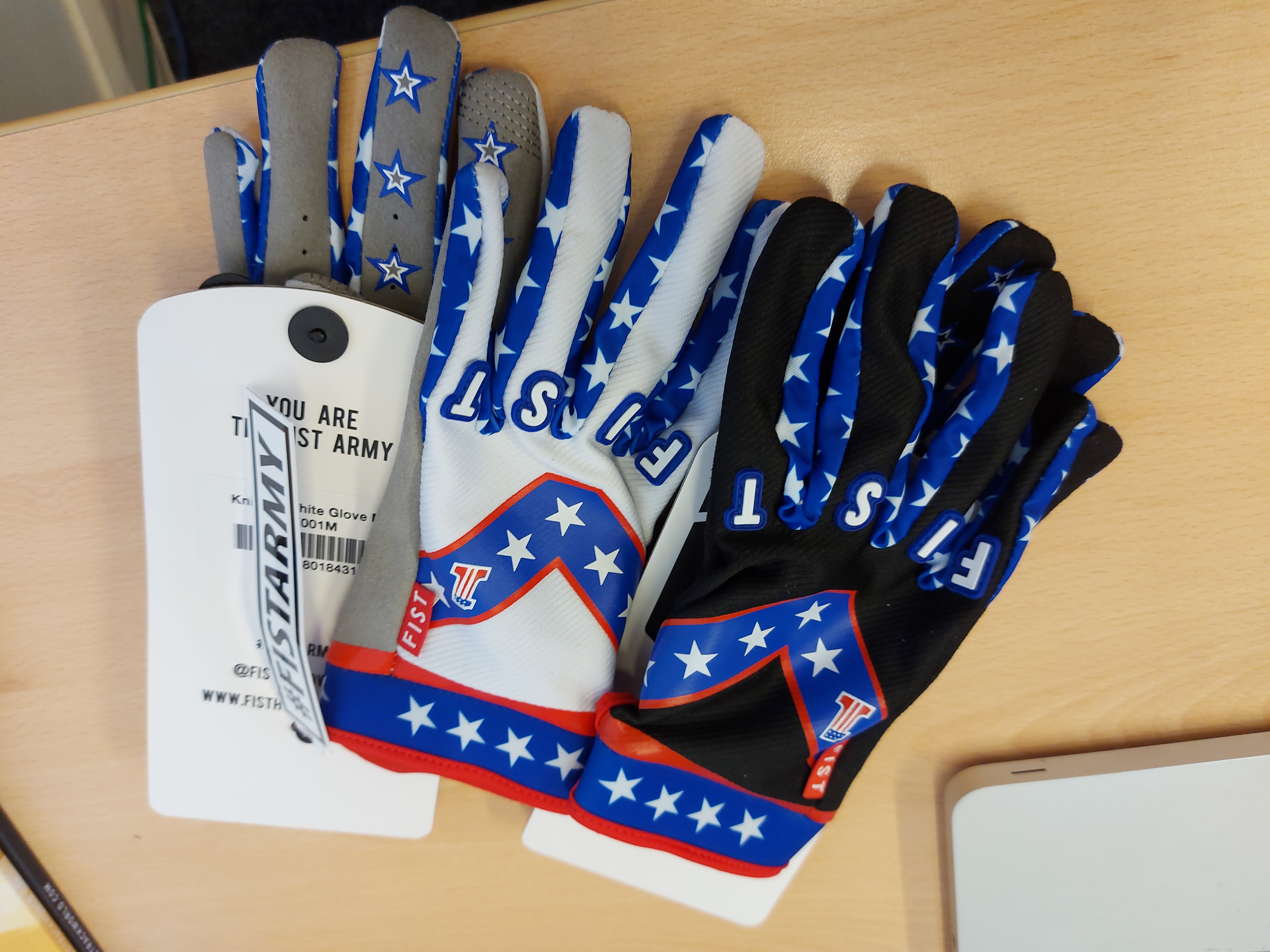 FIST gloves