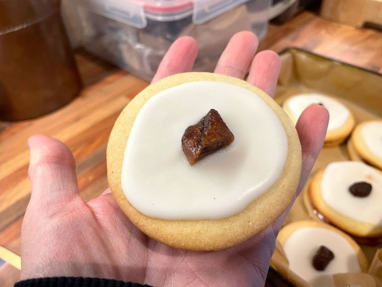 How Many Biscuits, How Many Miles? The Grand Canyon:ON