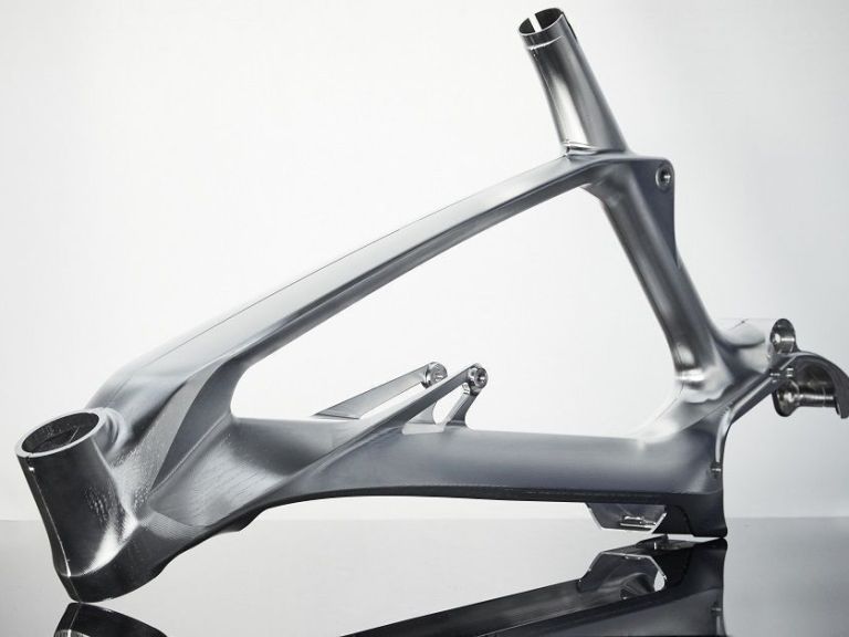 Alutech is selling a €16,000 CNC machined eFanes EMTB