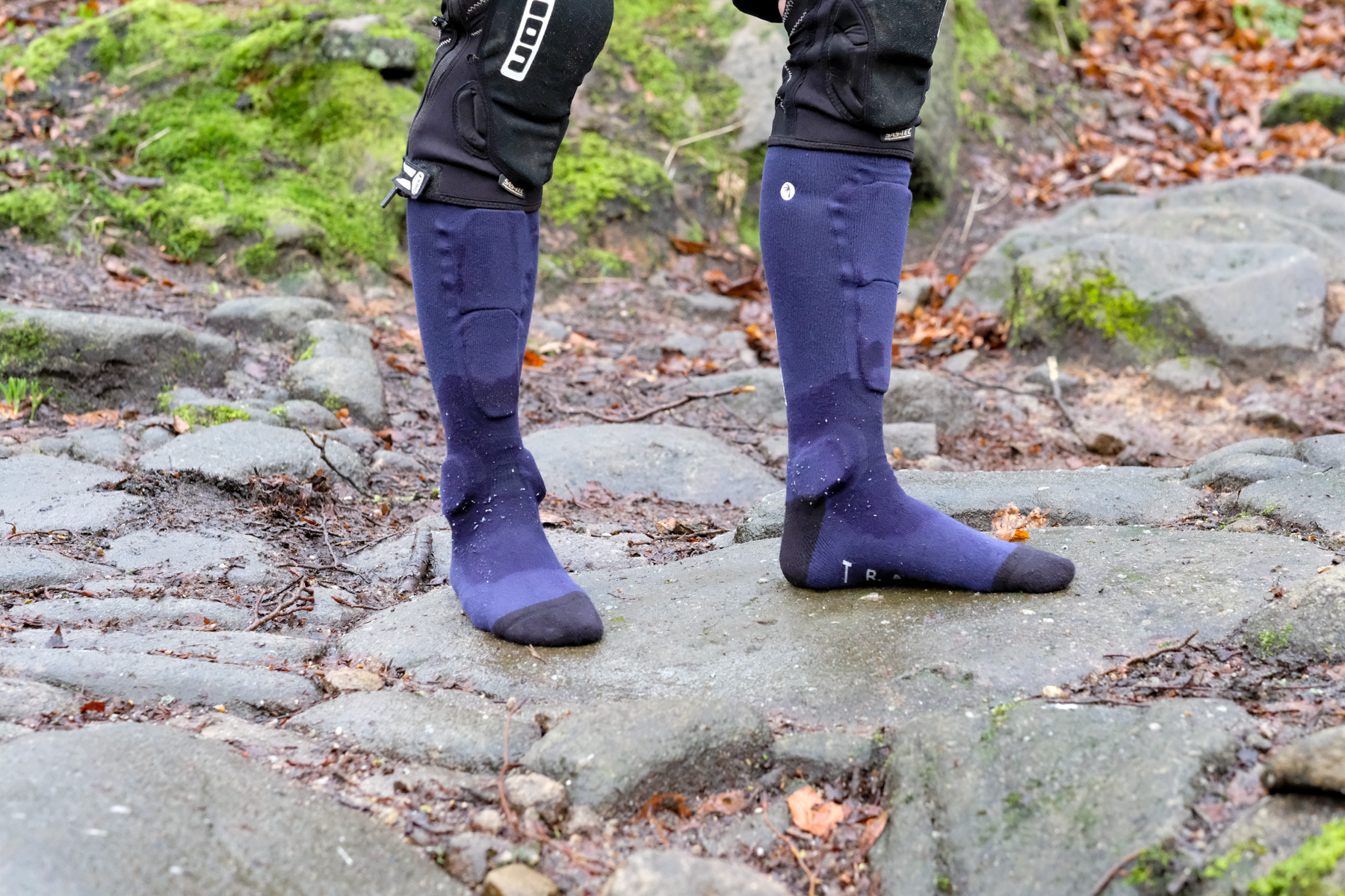 shin protection Ion BD socks