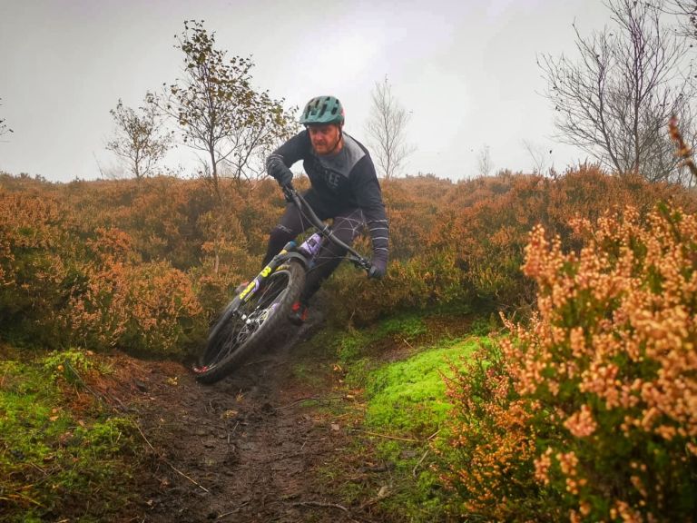 Review: Santa Cruz Bullit returns as a Gloss Lavender eMTB and it RIPS!