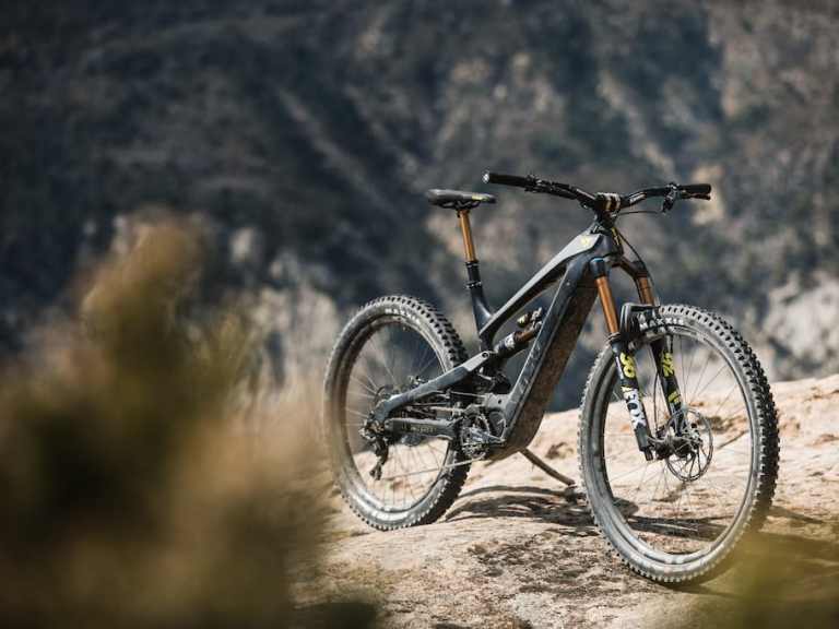 YT Decoy CF Pro Race First Ride Review, a gravity fuelled e-MTB that’s not the JeffsE