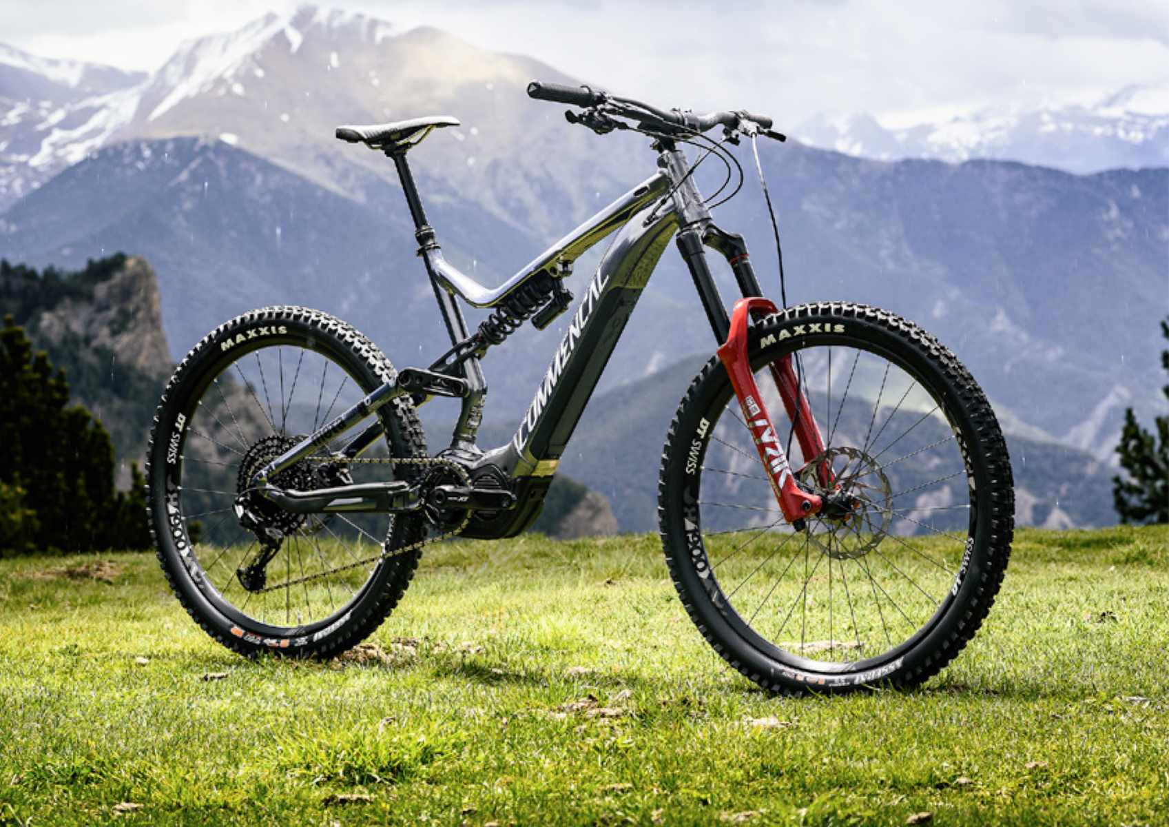 2020 e-MTBs from Commencal: Meta Power SX and Meta Power 29