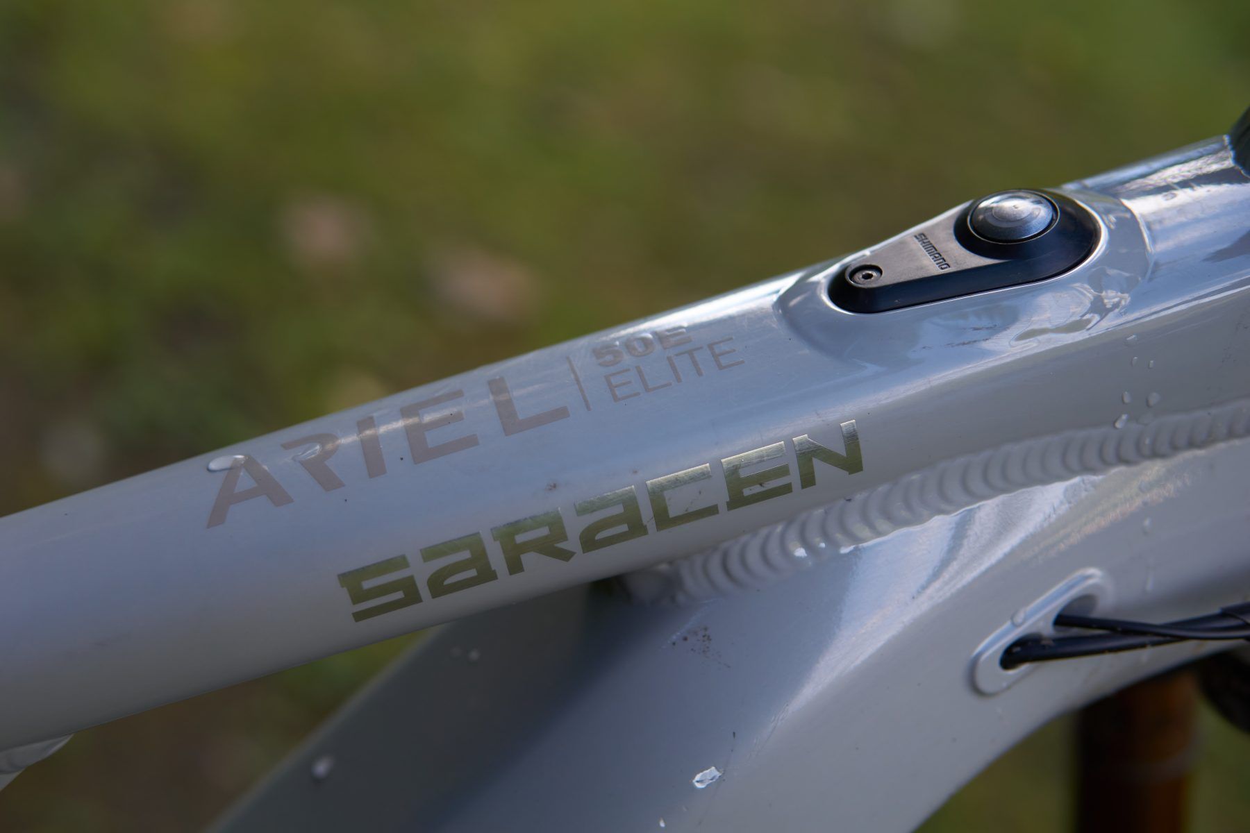 Review: The Saracen Ariel 50E Elite – does a top-end build equal a top-end bike?