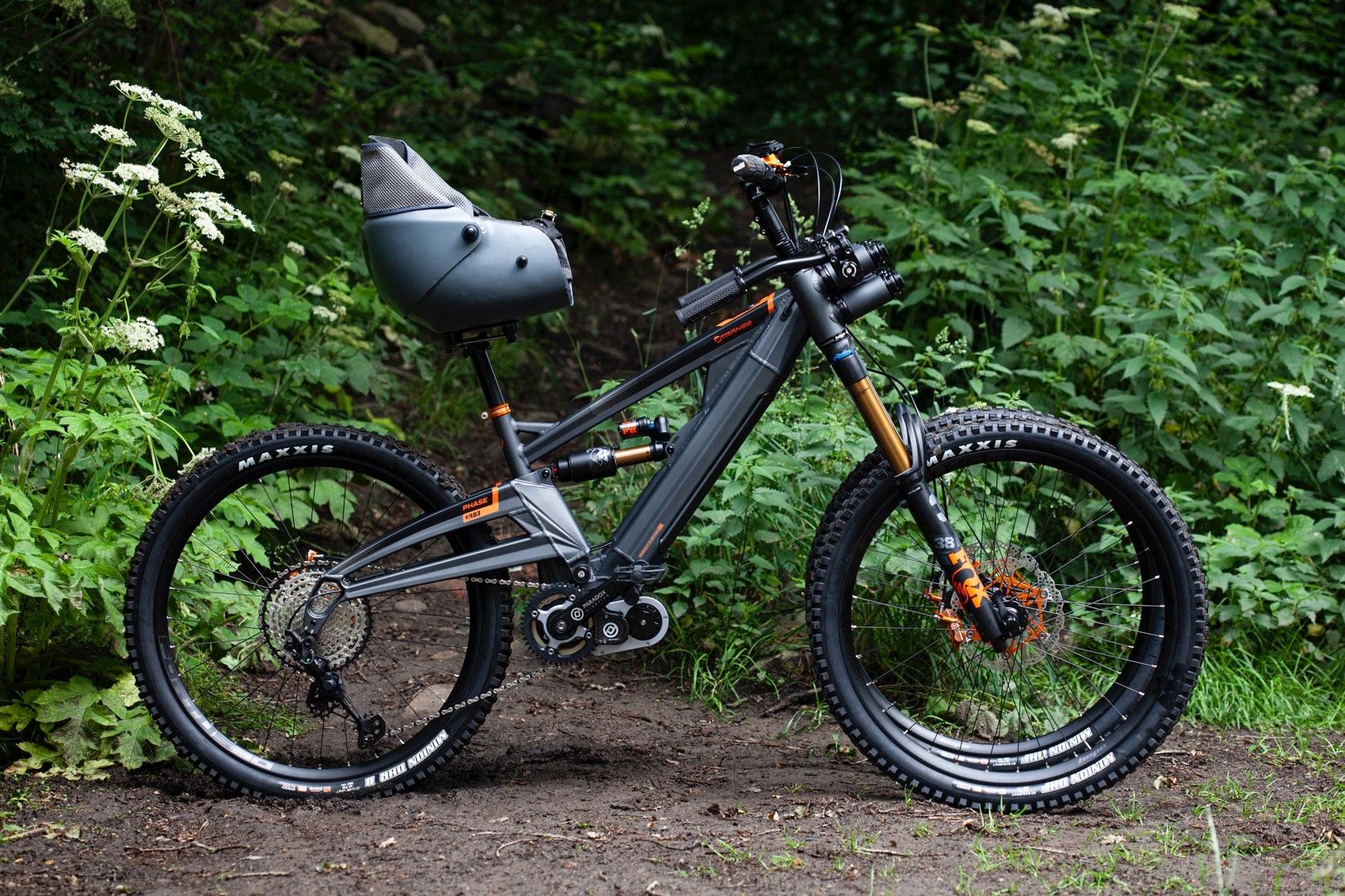 Orange AD3 is a linkage full-suspension Orange but it’s not what you’re expecting!