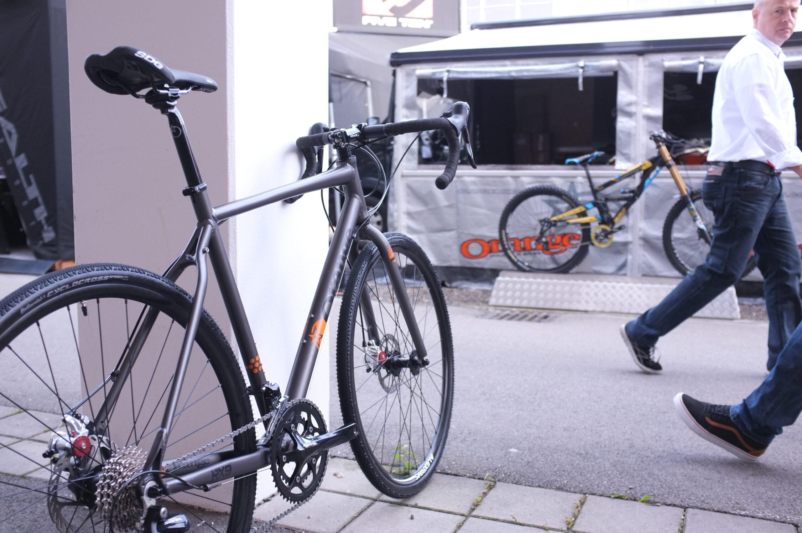 Eurobike 2014: Orange RX9