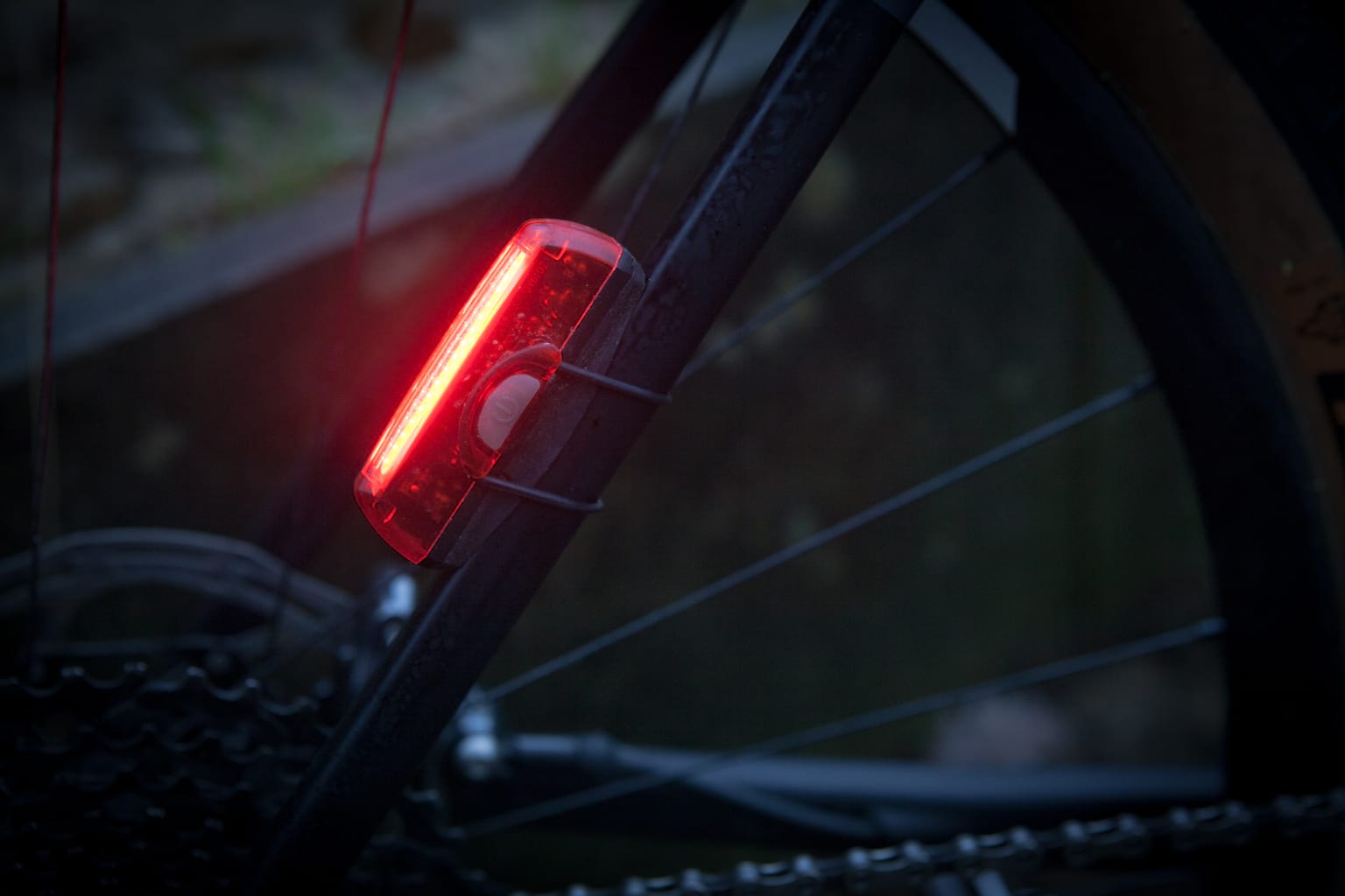 5 minute review: diminutive little blinders – Oxford Products Ultratorch Slimline lights