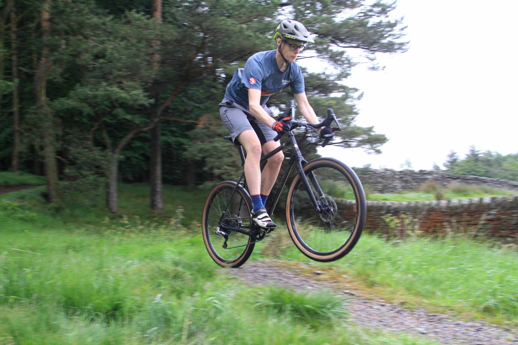 Review | Genesis Fugio 30 – Classic Steel Looks, Modern Capabilties