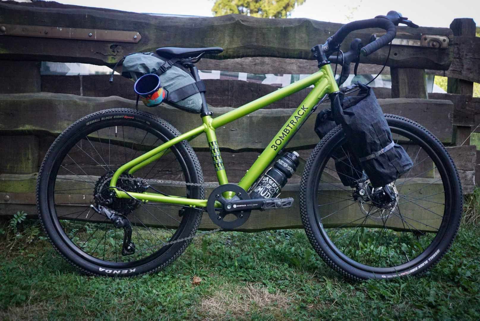 The Bombtrack Beyond Junior lets your children explore as far as you do