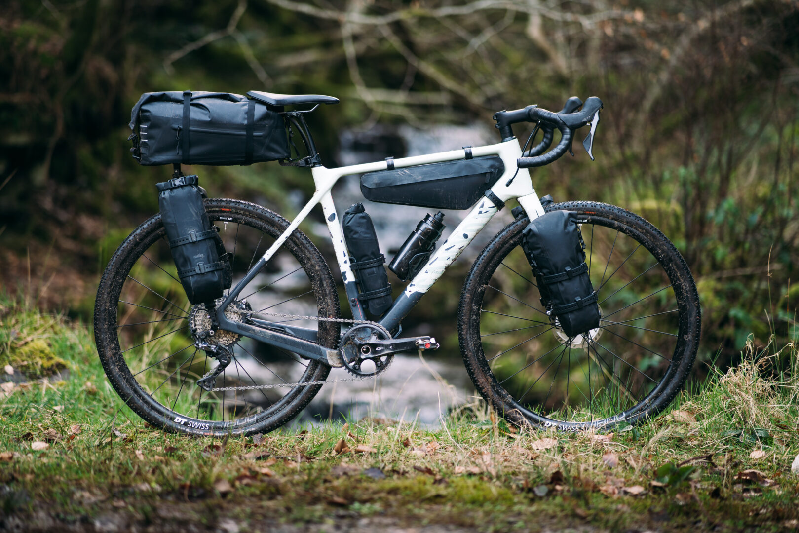 Tailfin’s new dry bag storage system and cargo straps