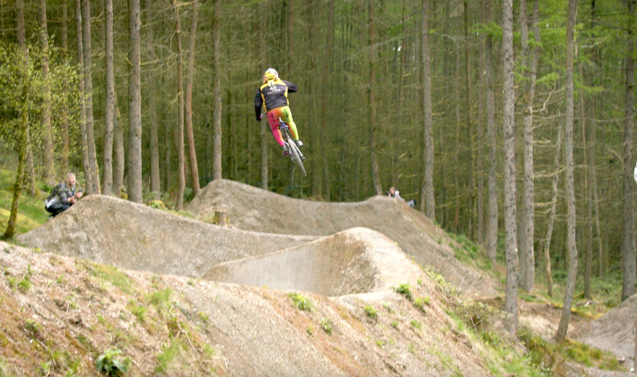 UK women's freeride revolution bike park project evolve