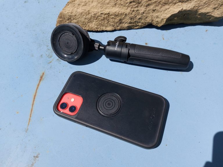 Fidlock Vacuum Phone Holder System review