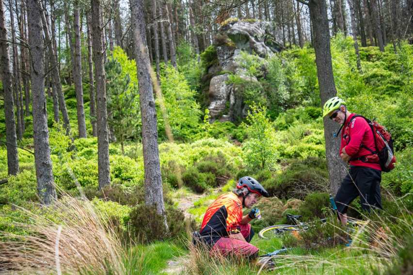 issue 144 duegars pete scullion