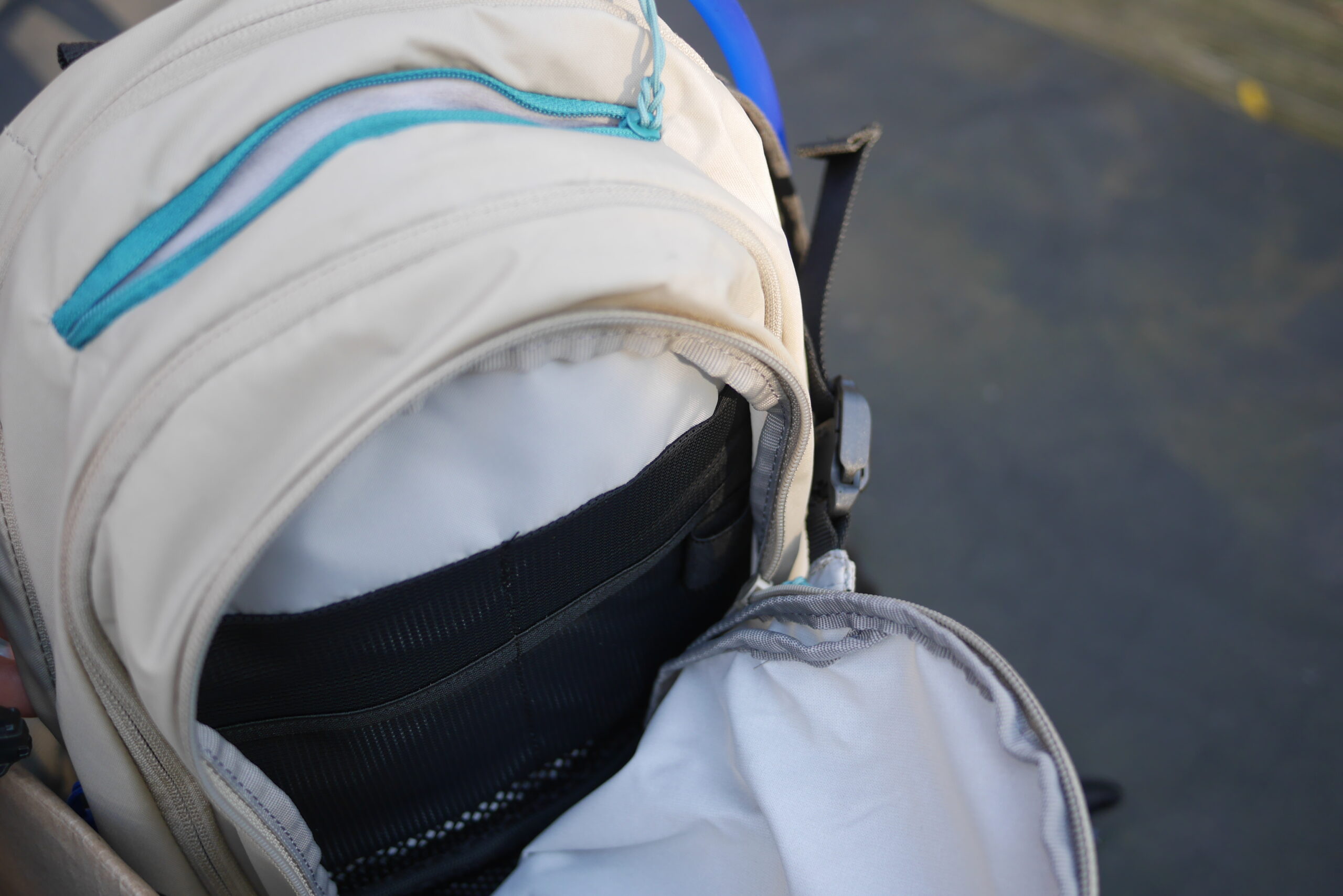 camelbak m.u.l.e mule 2022 range