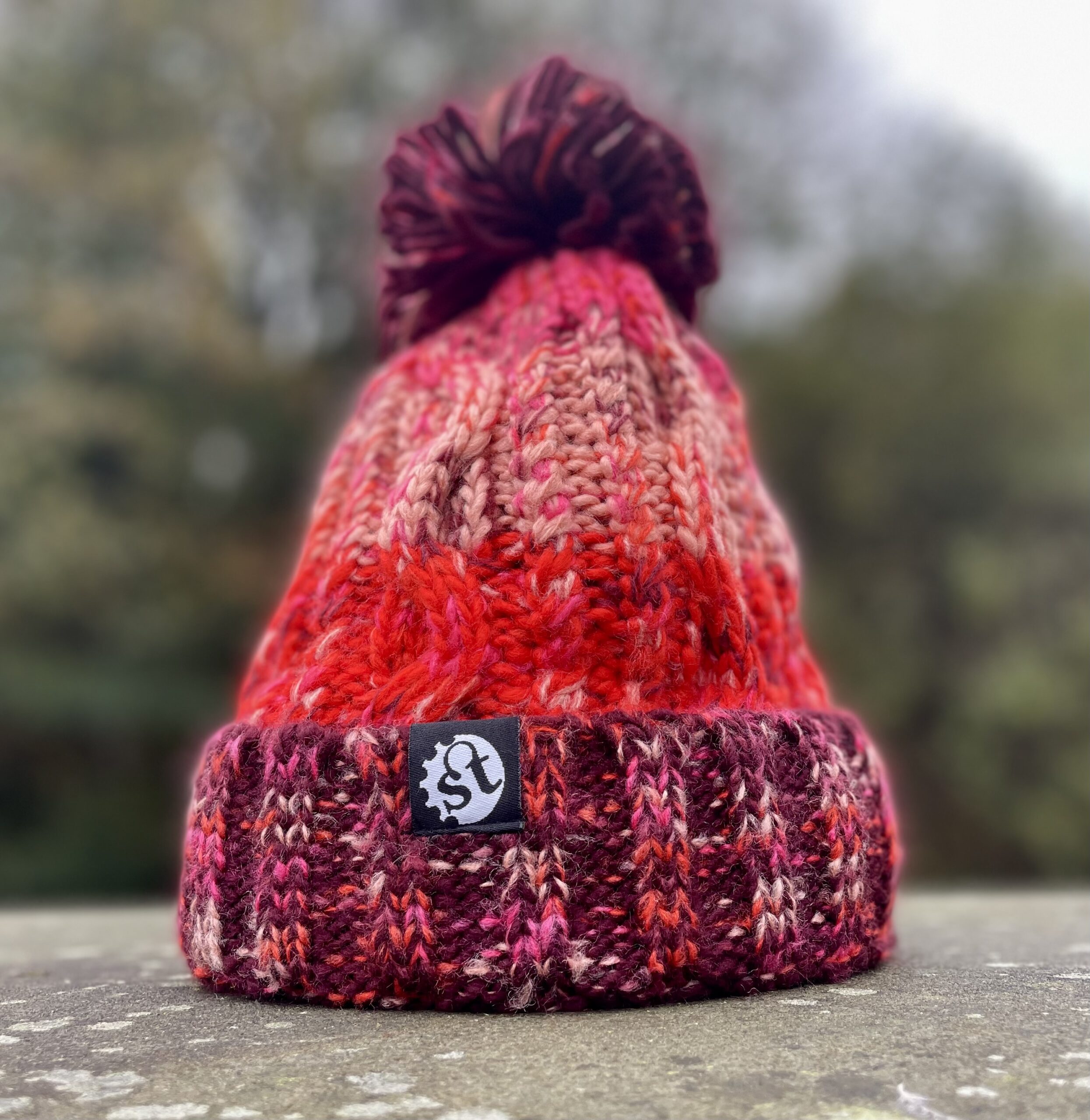 pom pom hat