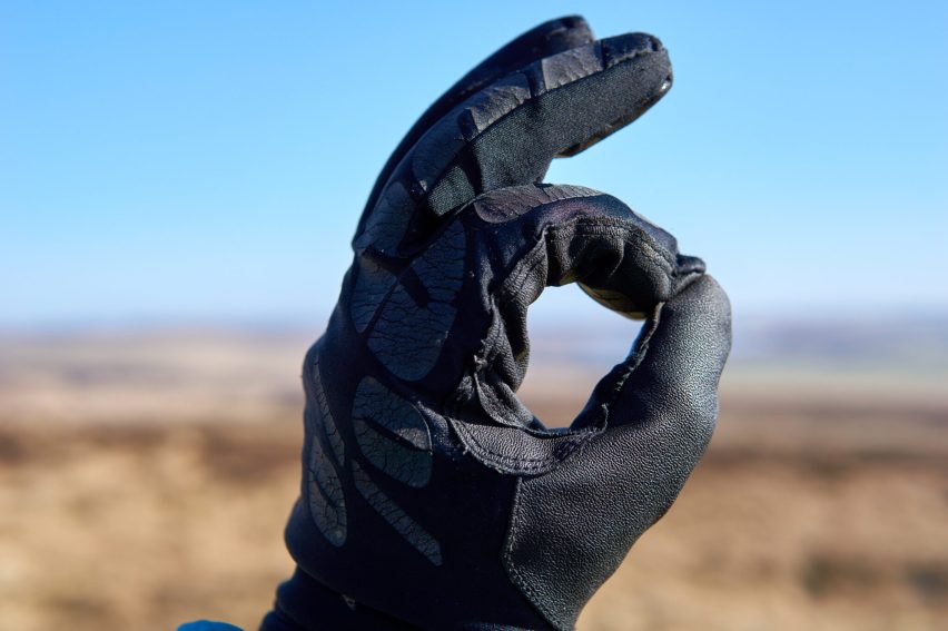best mountain bike gloves guide