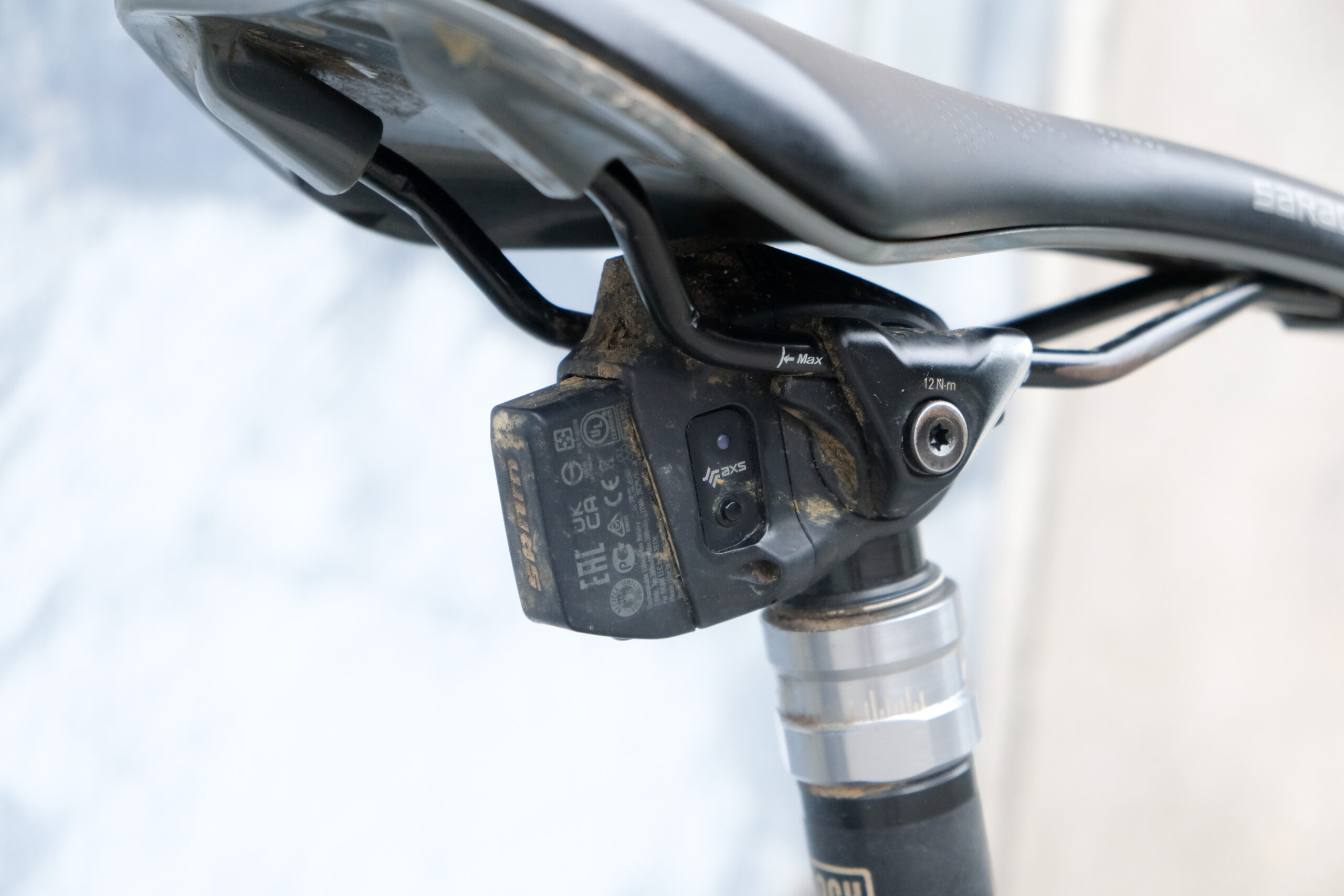 RockShox Reverb AXS battery