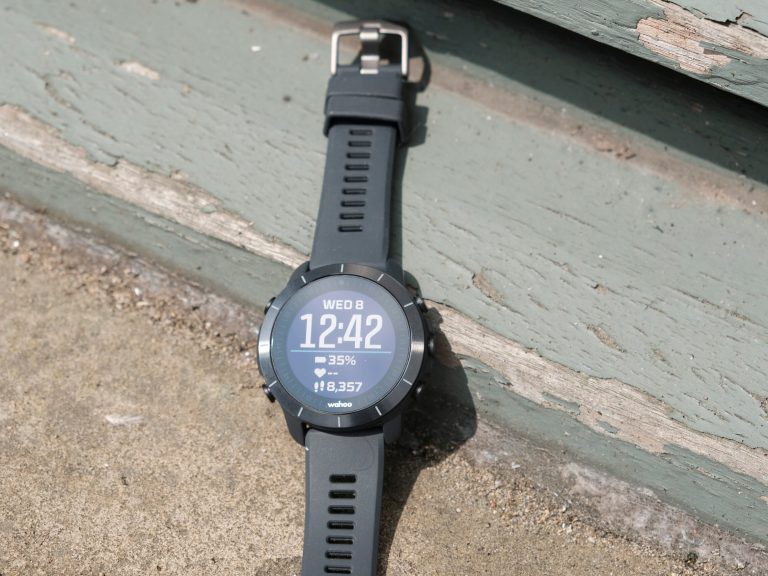 Wahoo ELEMNT RIVAL Smart Watch with GPS review